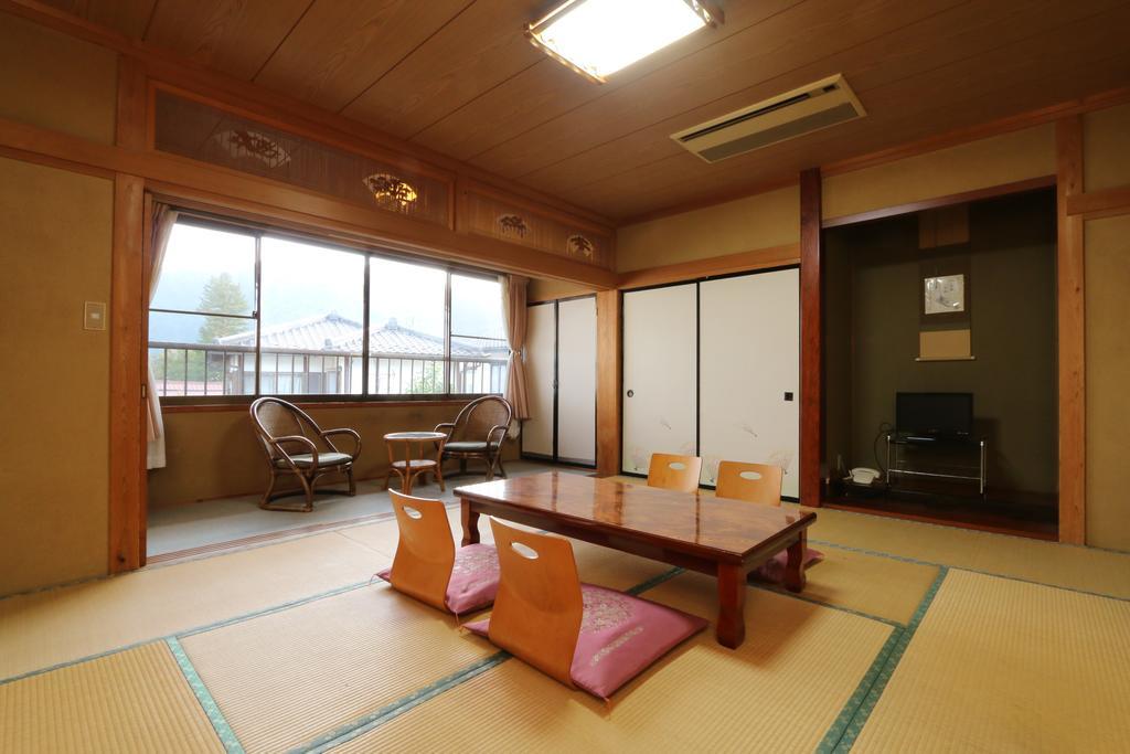 水上町 仁田屋日式旅馆酒店 外观 照片